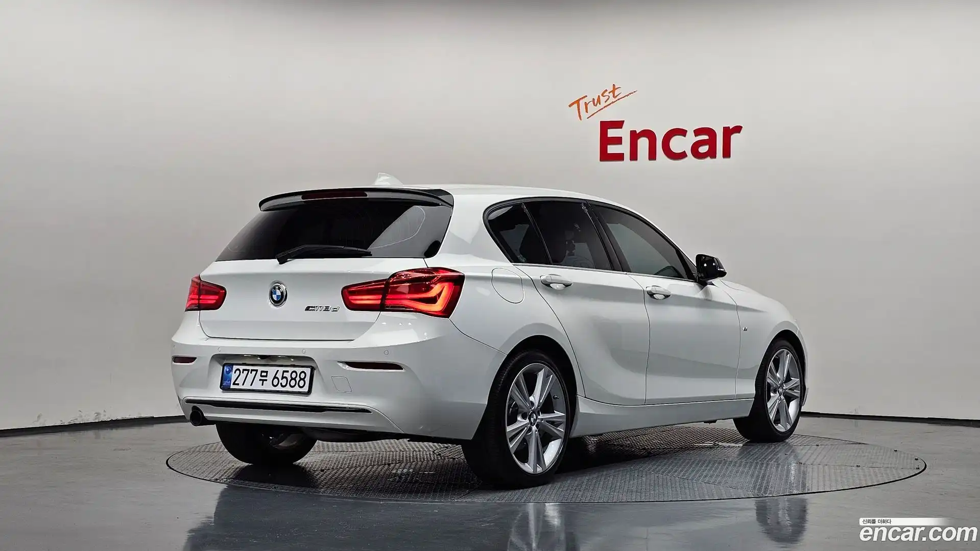 1-Series BMW 2019.6-OUTER-002