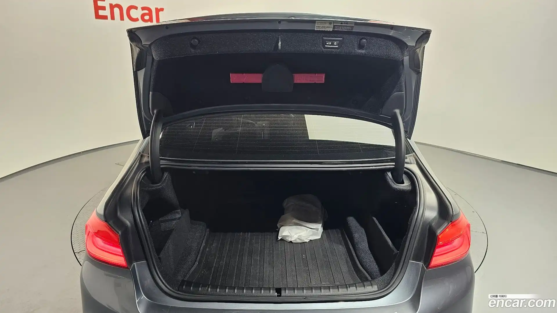 5-Series BMW 2018.9-OPTION-024