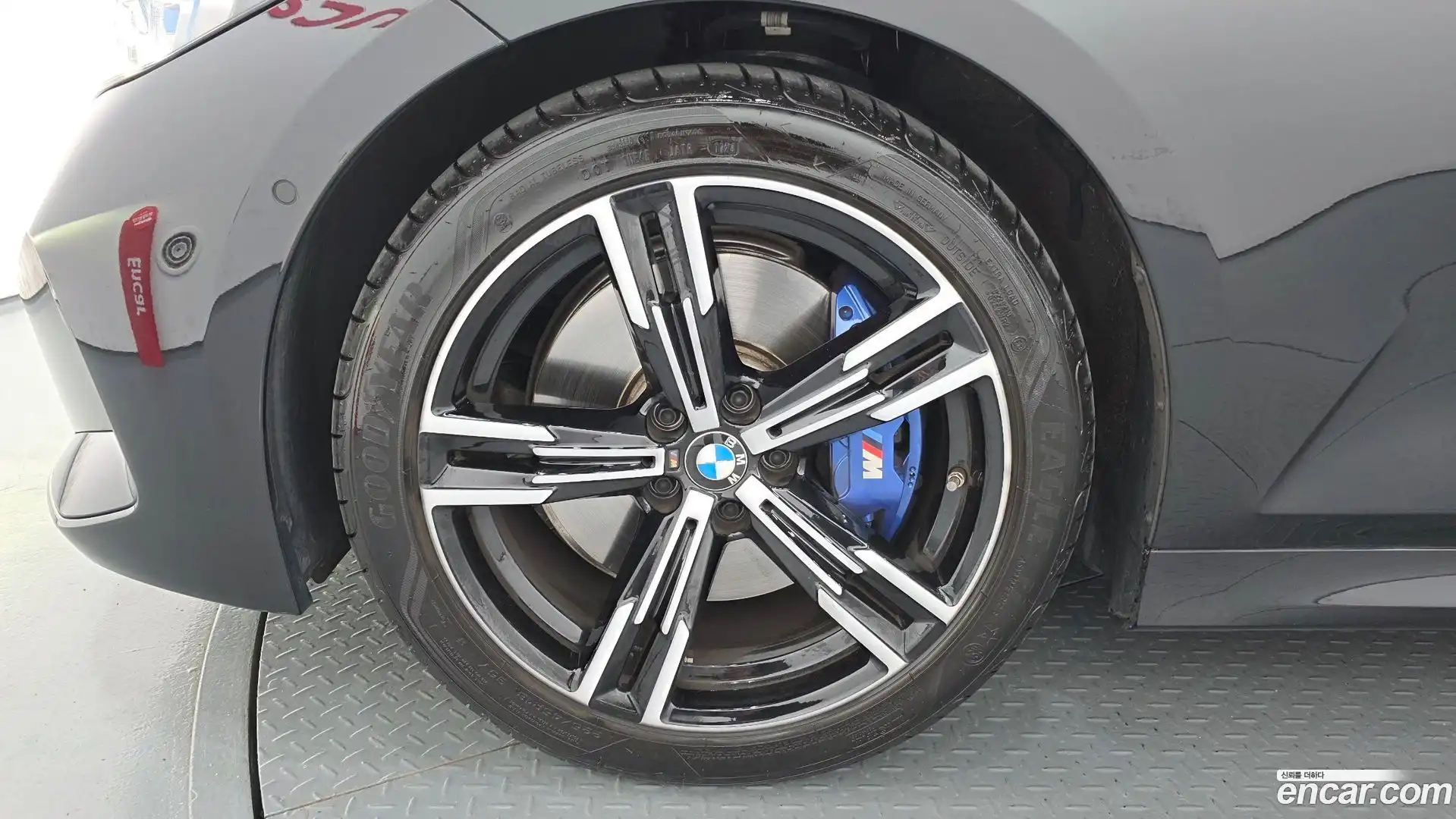 3-Series BMW 2024.9-OUTER-005