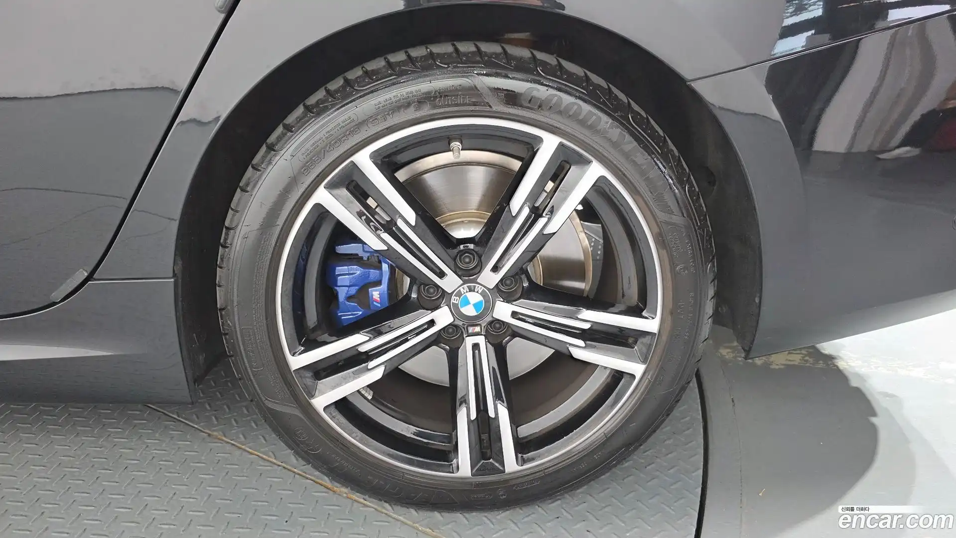 3-Series BMW 2024.9-OUTER-031
