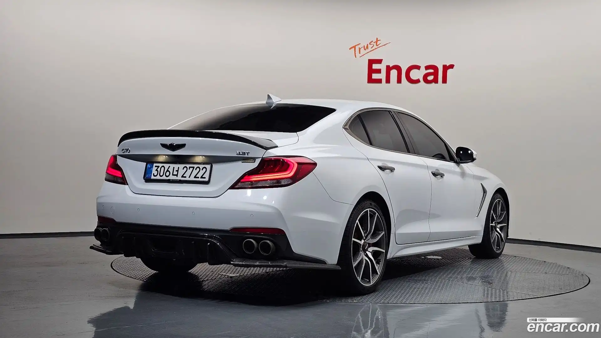 G70 Genesis 2018.8-OUTER-002