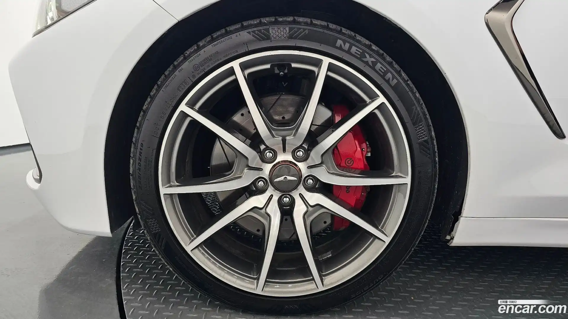 G70 Genesis 2018.8-OUTER-005