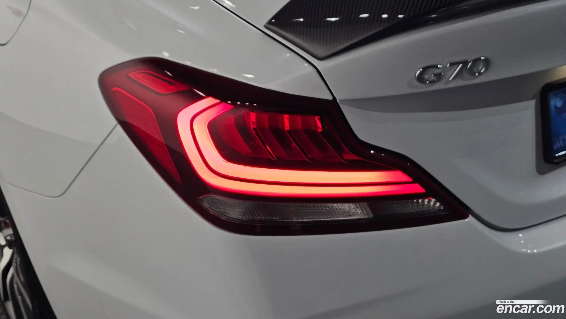 G70 Genesis 2018.8-OUTER-033