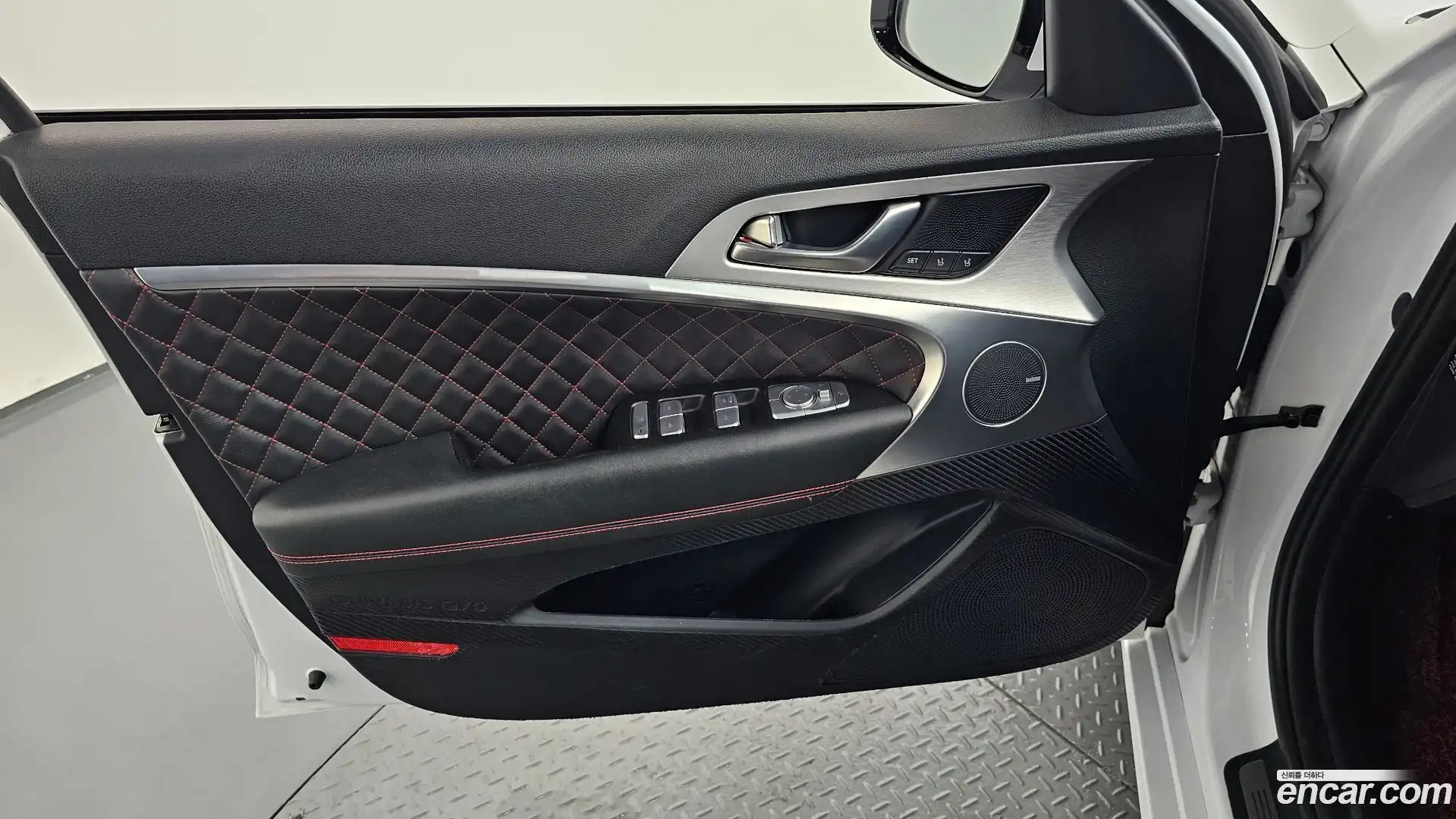 G70 Genesis 2018.8-INNER-034