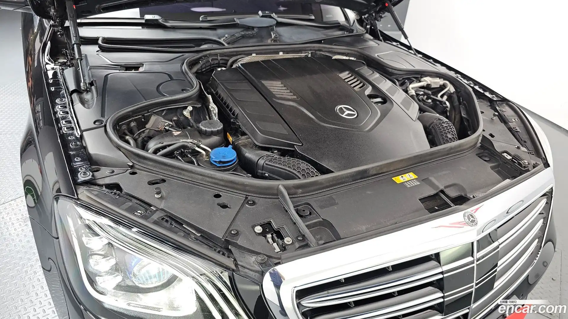 S-Class Mercedes-Benz 2018.6-OUTER-006