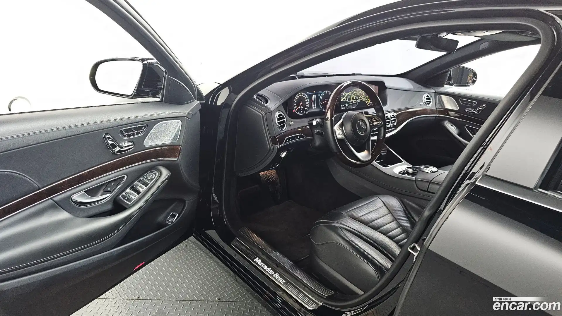 S-Class Mercedes-Benz 2018.6-INNER-010