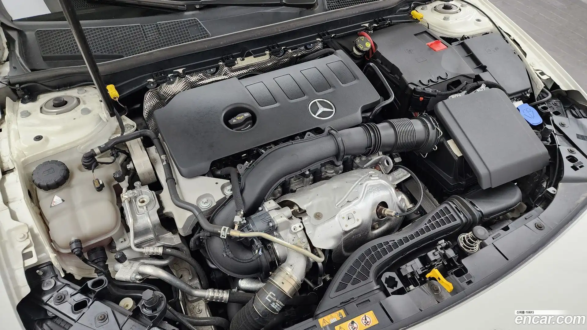 A-Class Mercedes-Benz 2022.1-OUTER-006