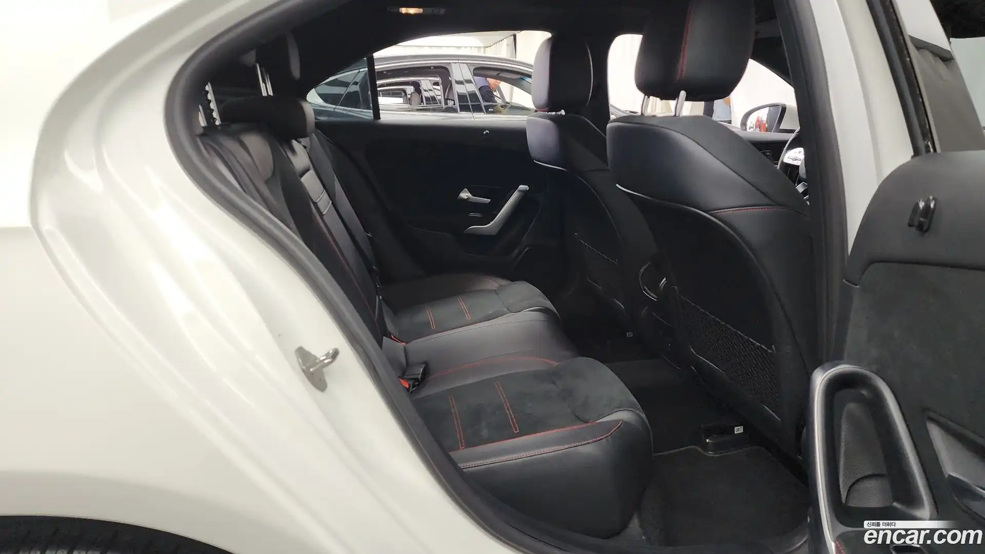 A-Class Mercedes-Benz 2022.1-OPTION-016