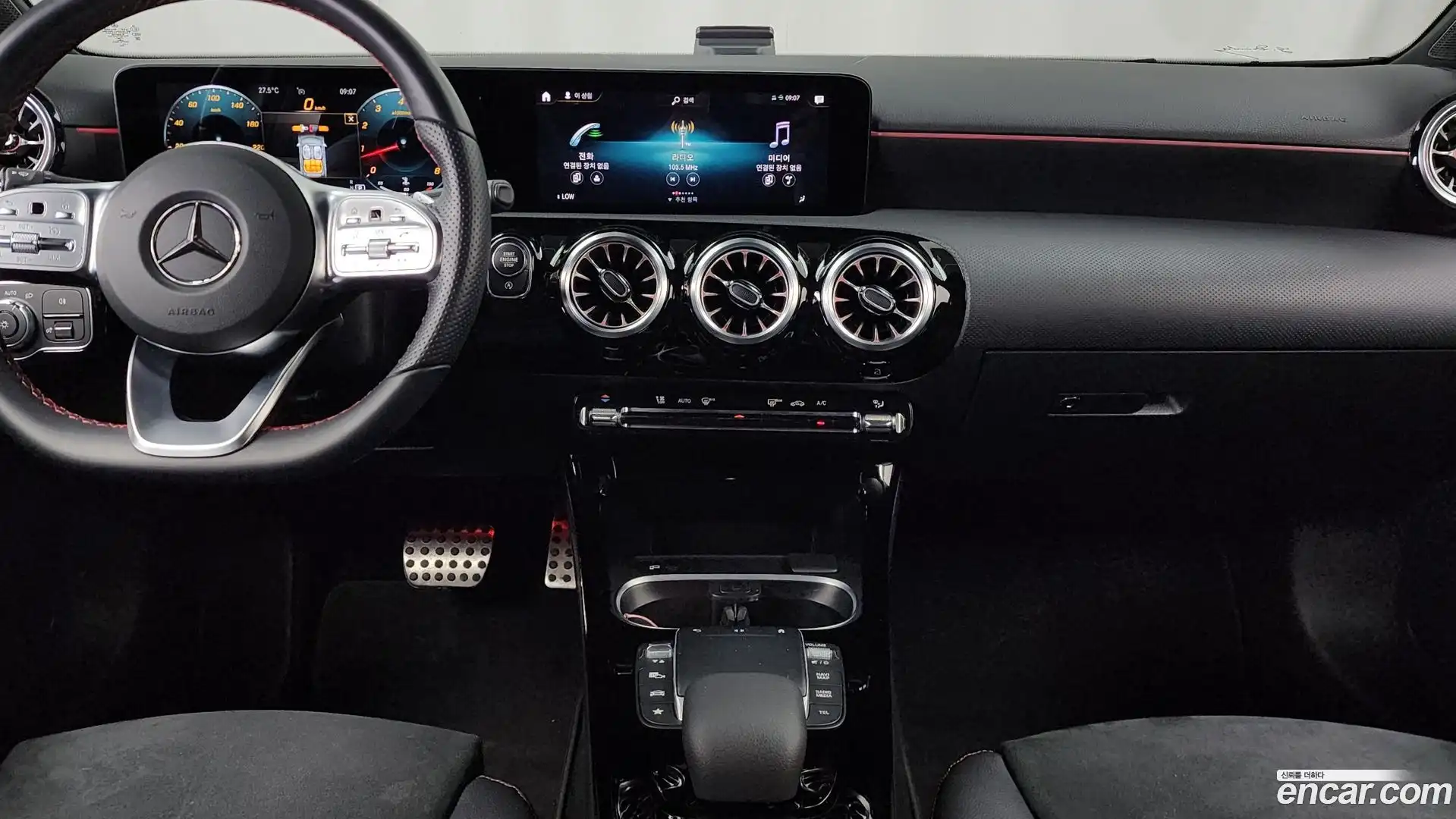 A-Class Mercedes-Benz 2022.1-OPTION-018
