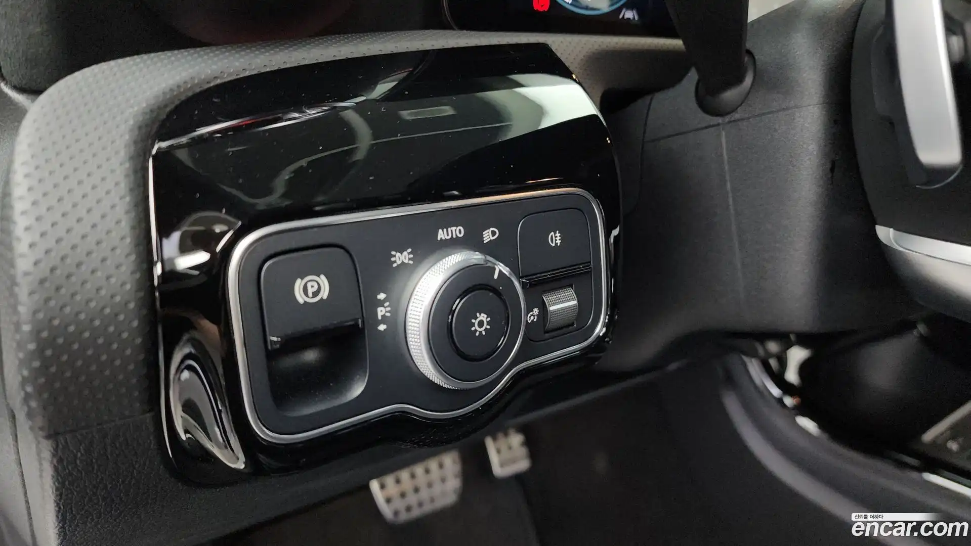 A-Class Mercedes-Benz 2022.1-OPTION-020