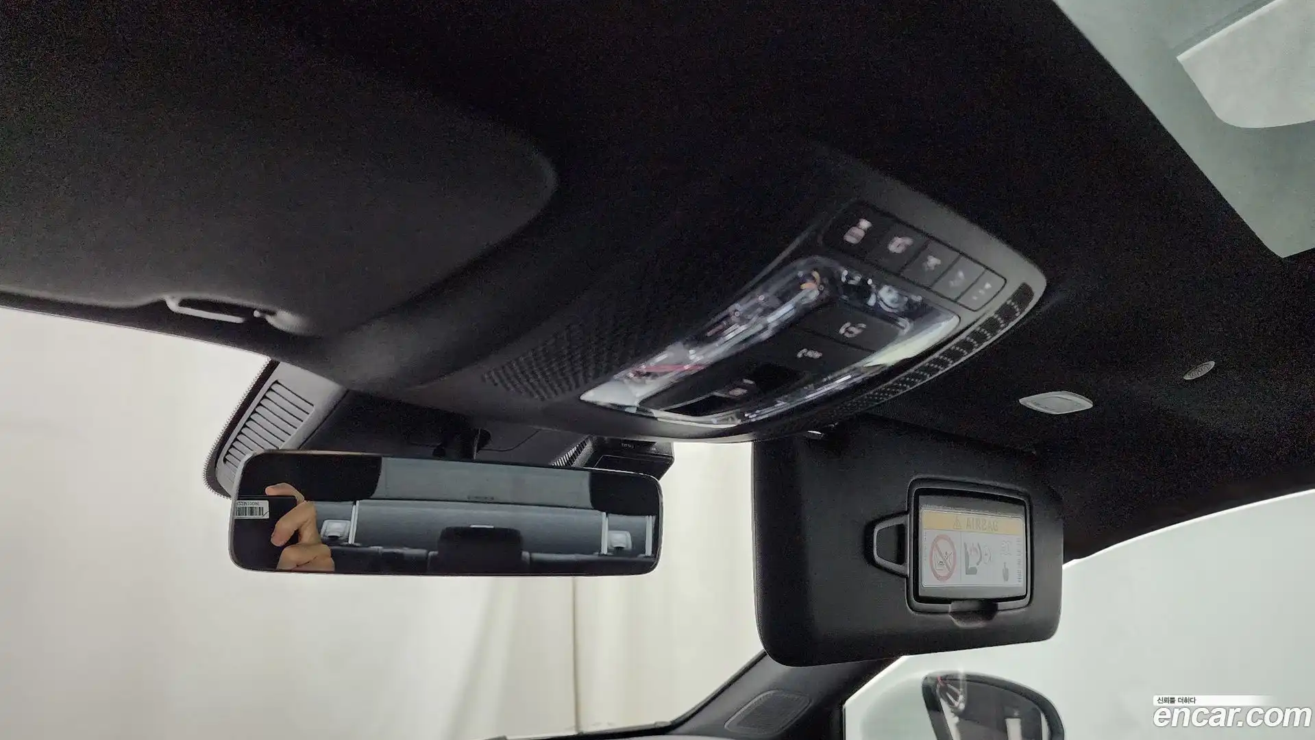 A-Class Mercedes-Benz 2022.1-OPTION-021