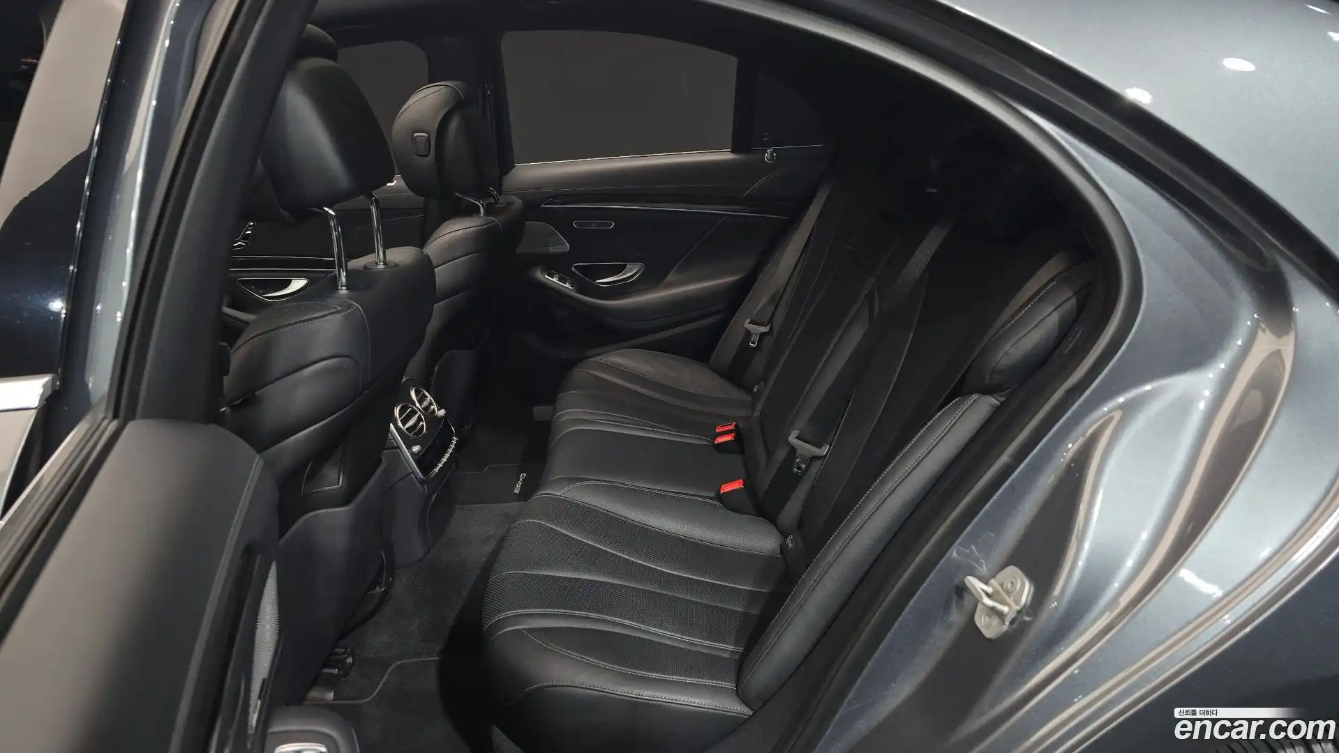 S-Class Mercedes-Benz 2017.6-OPTION-016