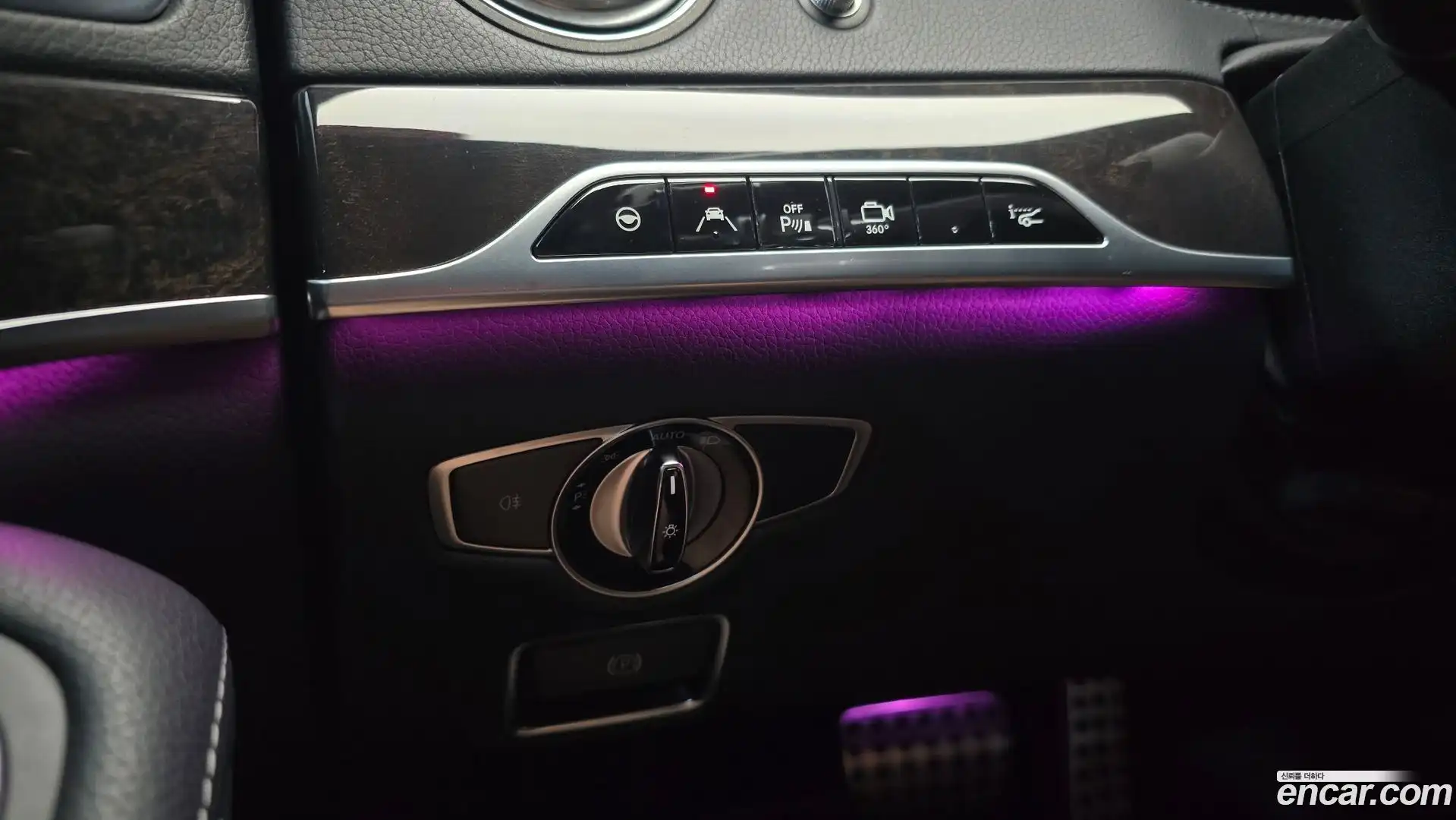 S-Class Mercedes-Benz 2017.6-OPTION-021
