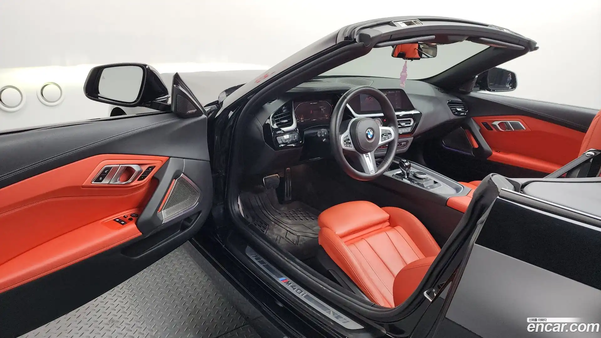 Z4 BMW 2021.10-INNER-010