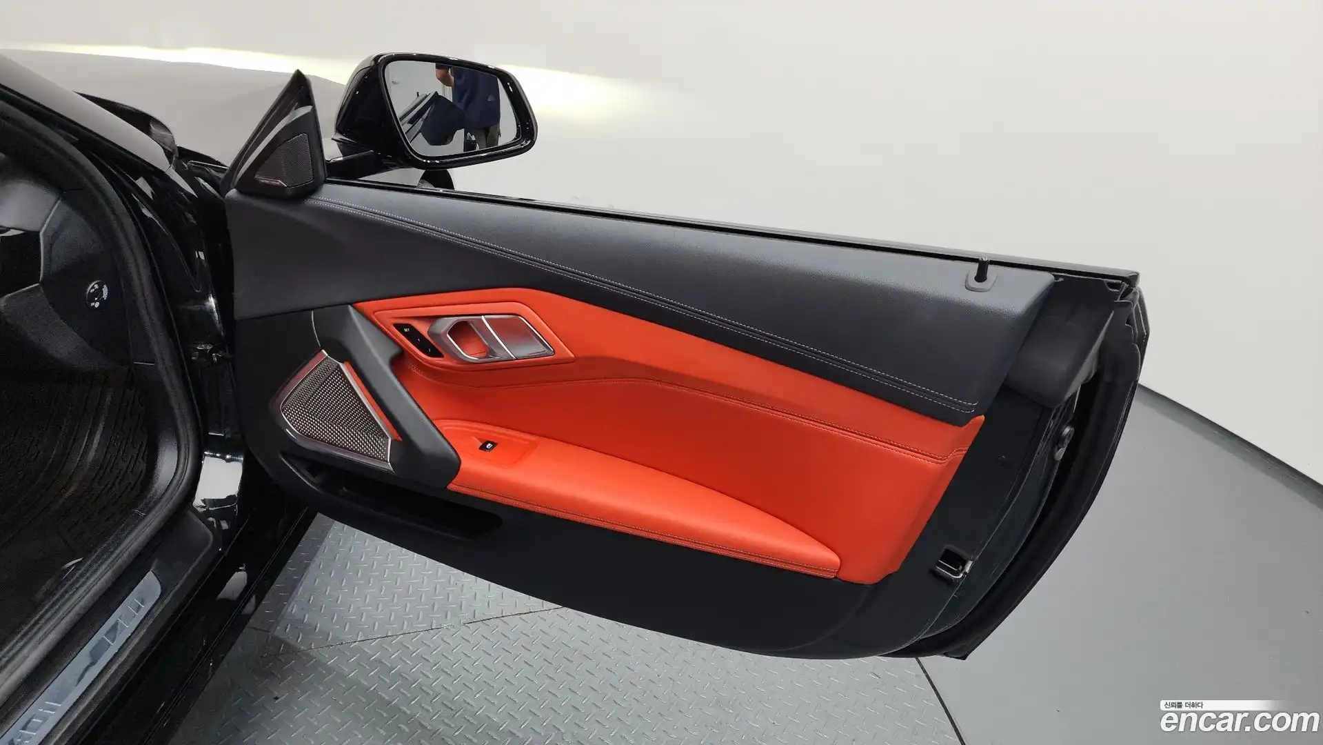 Z4 BMW 2021.10-INNER-035