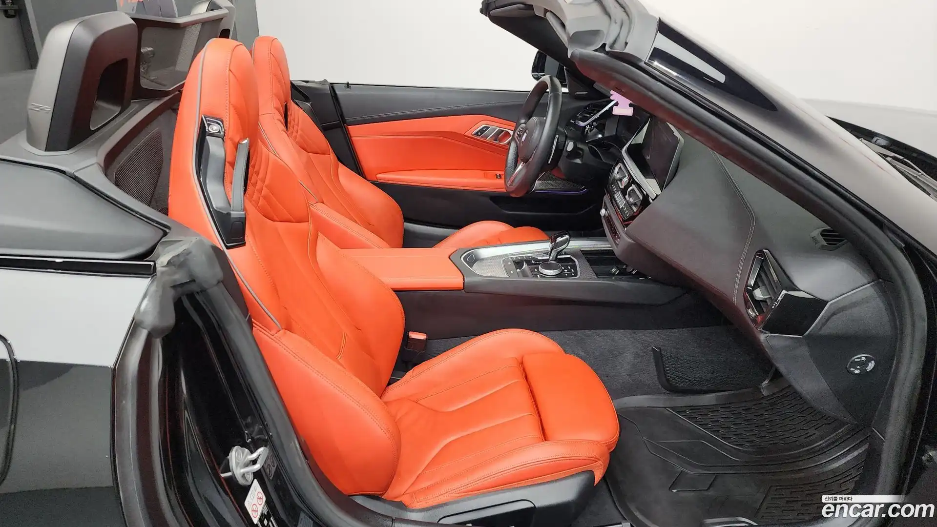 Z4 BMW 2021.10-INNER-036