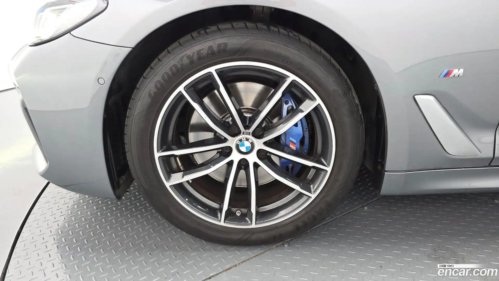 5-Series BMW 2023.2-OUTER-005