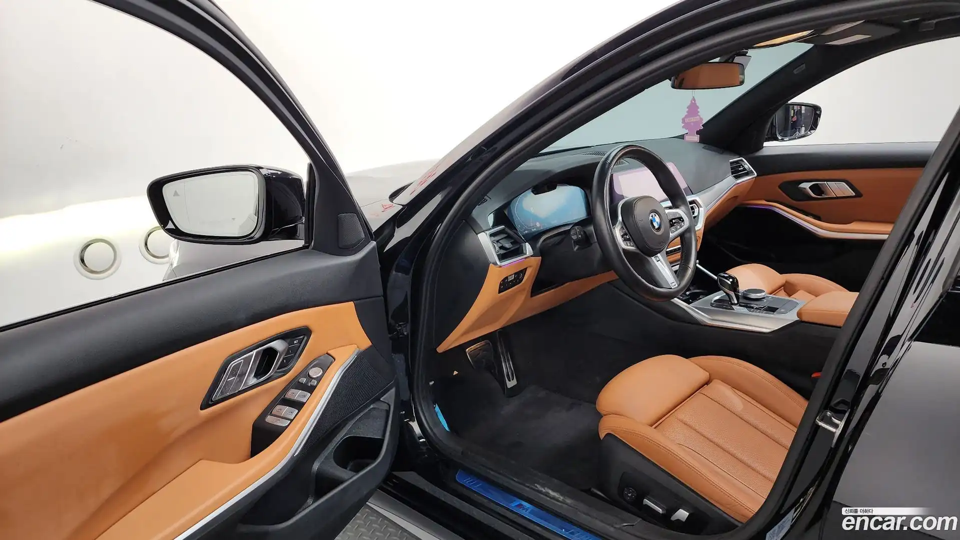 3-Series BMW 2022.8-INNER-010
