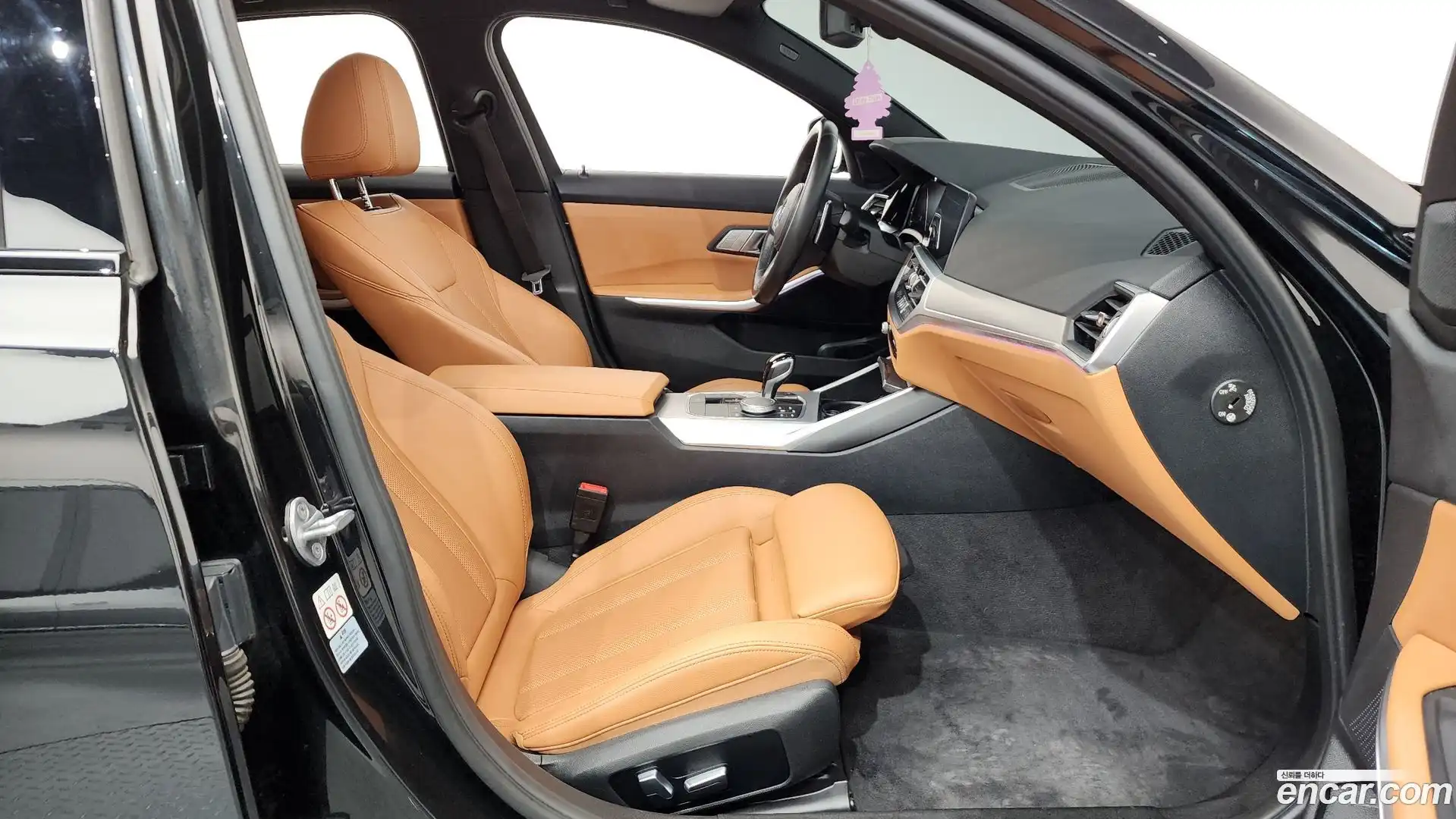 3-Series BMW 2022.8-INNER-036