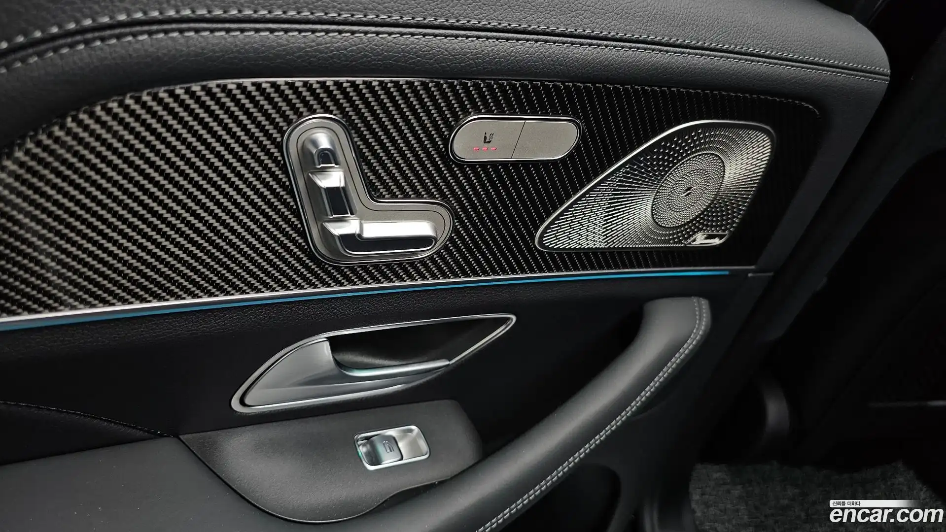 GLE-Class Mercedes-Benz 2022.5-OPTION-042