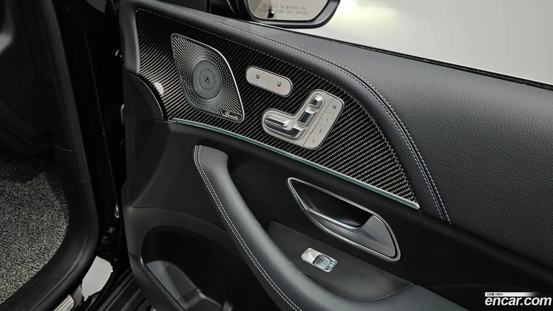 GLE-Class Mercedes-Benz 2022.5-OPTION-044
