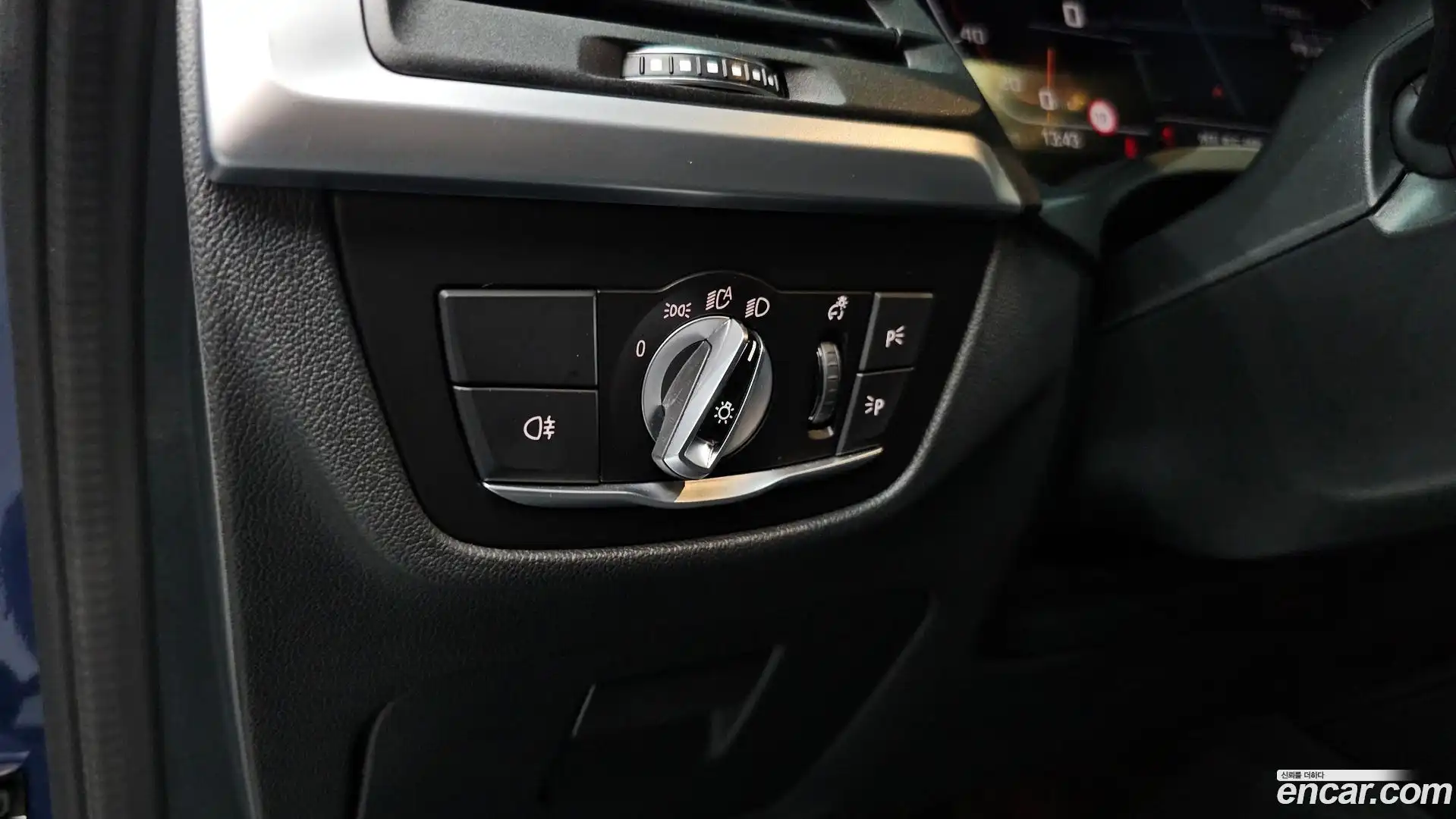 X4 BMW 2022.4-OPTION-024