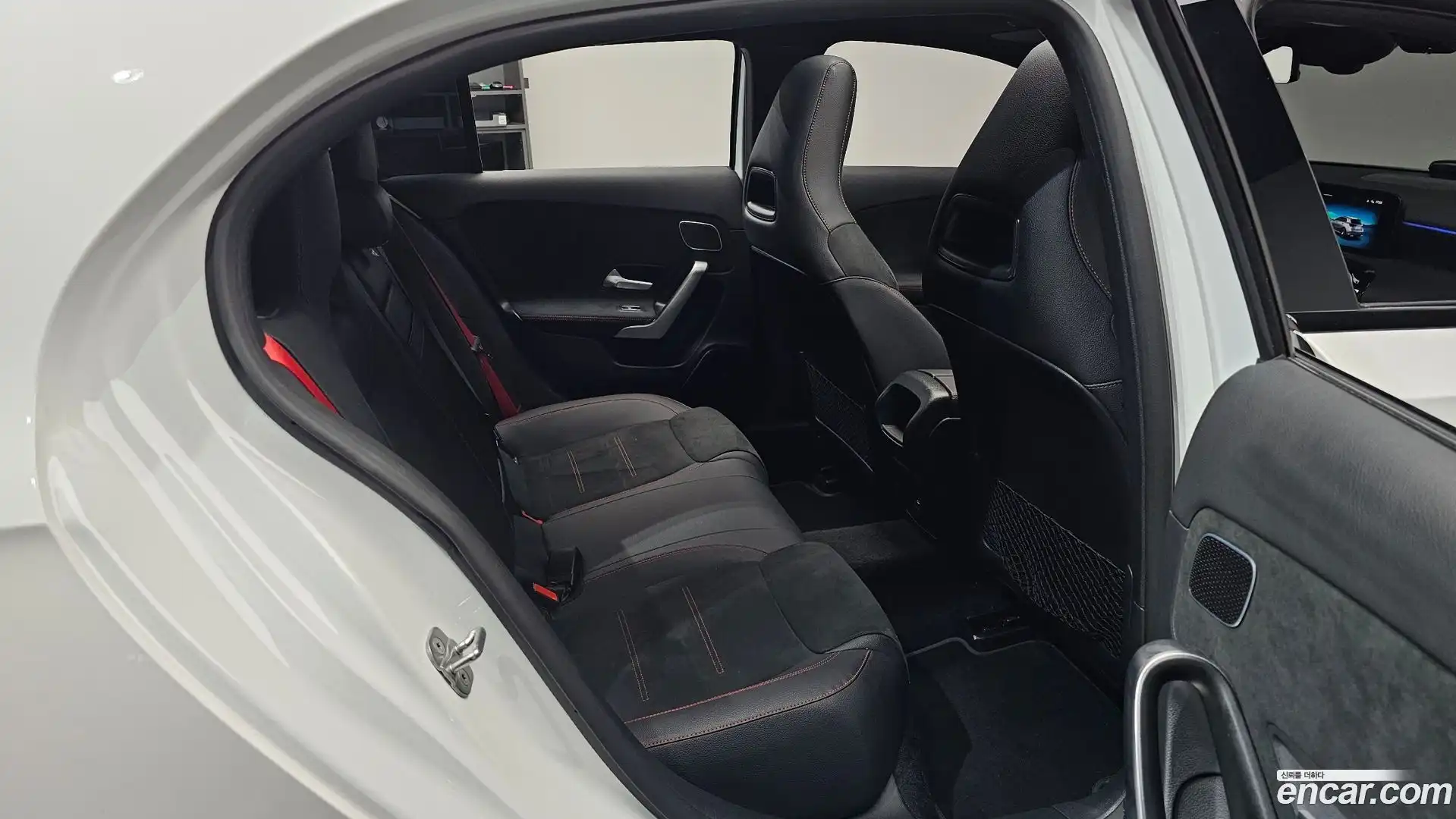 A-Class Mercedes-Benz 2025.2-OPTION-016