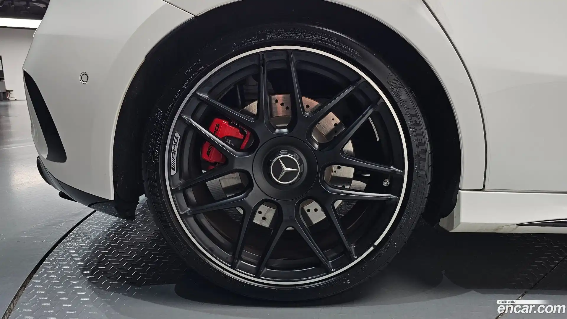 A-Class Mercedes-Benz 2025.2-OUTER-031