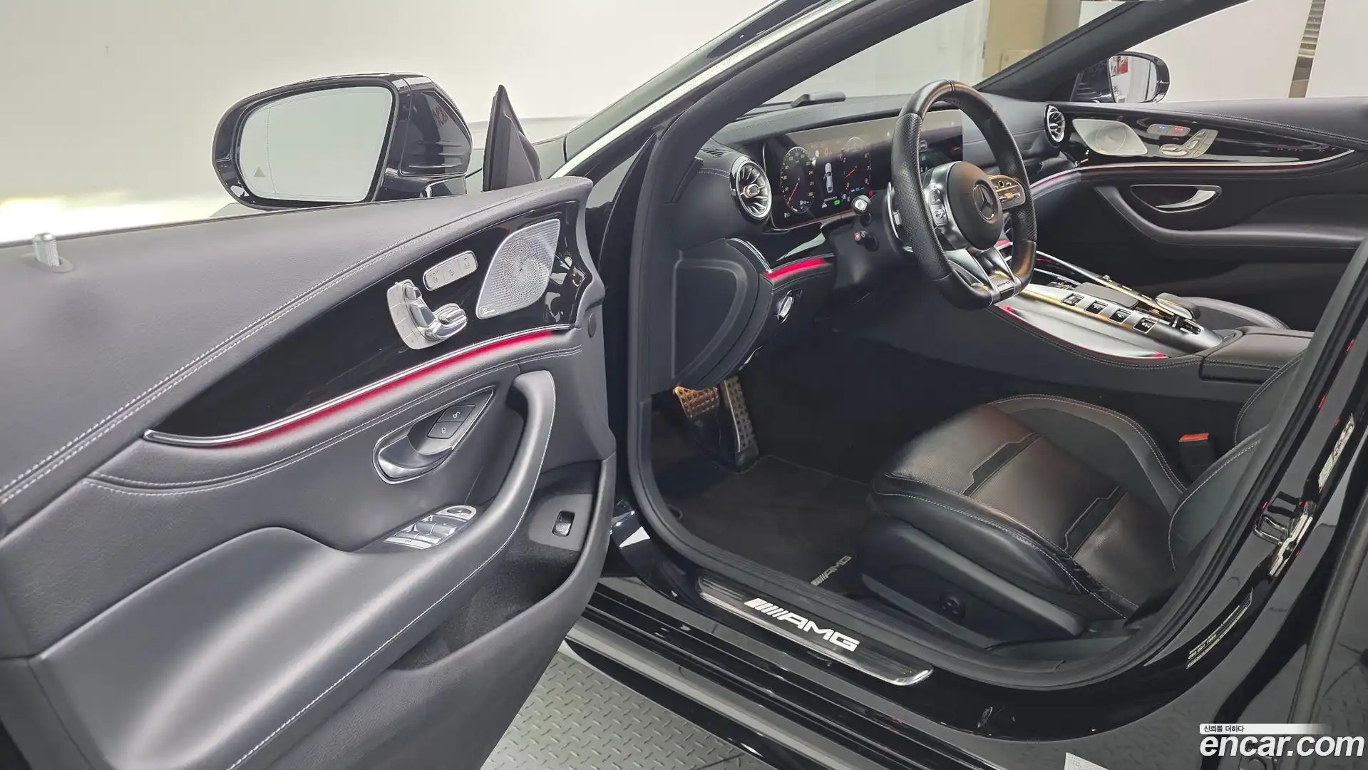 AMG GT Mercedes-Benz 2021.7-INNER-010