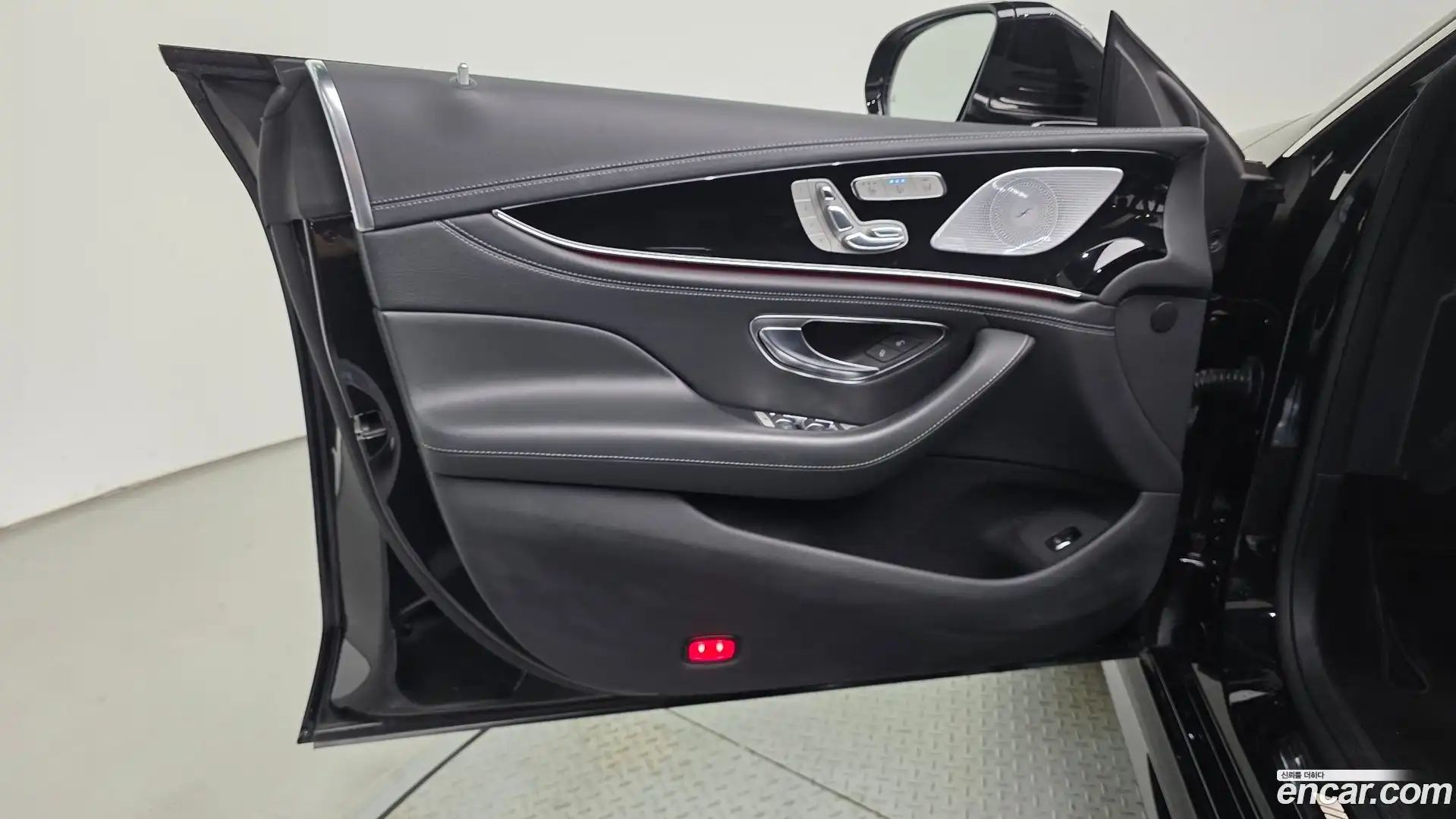 AMG GT Mercedes-Benz 2021.7-INNER-034