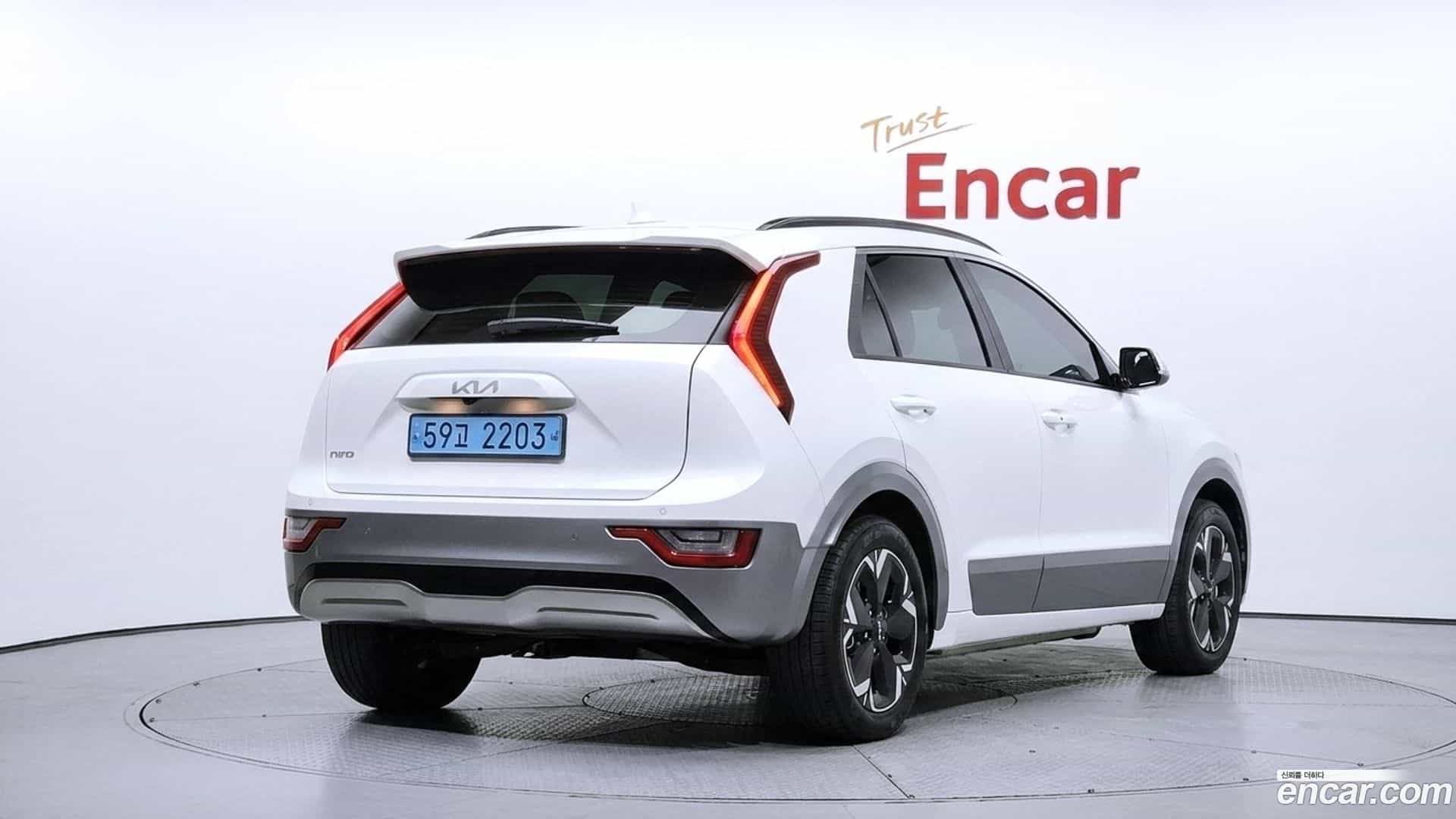 Niro Kia 2023.6-OUTER-002