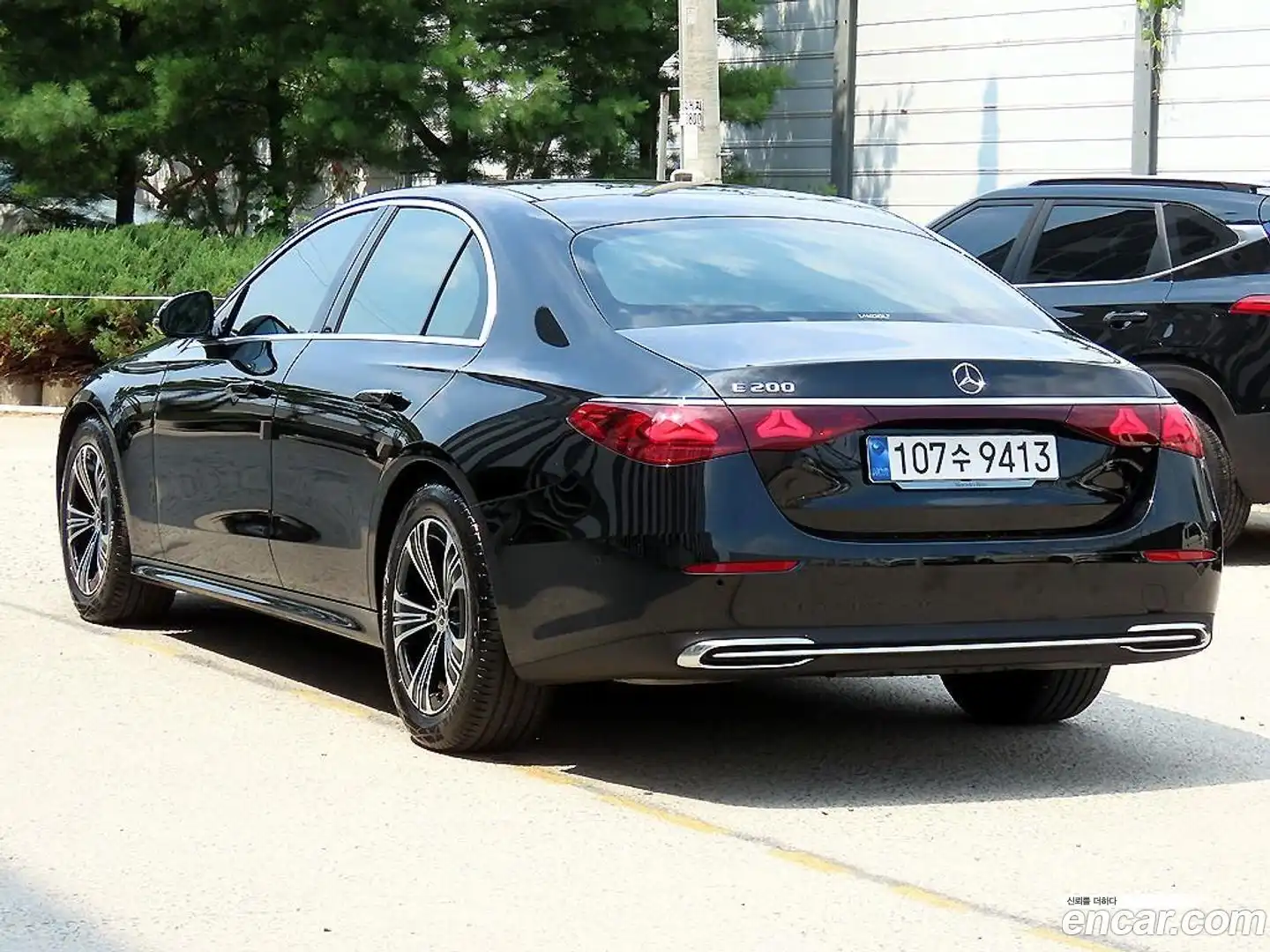 E-Class Mercedes-Benz 2025.9-OUTER-003