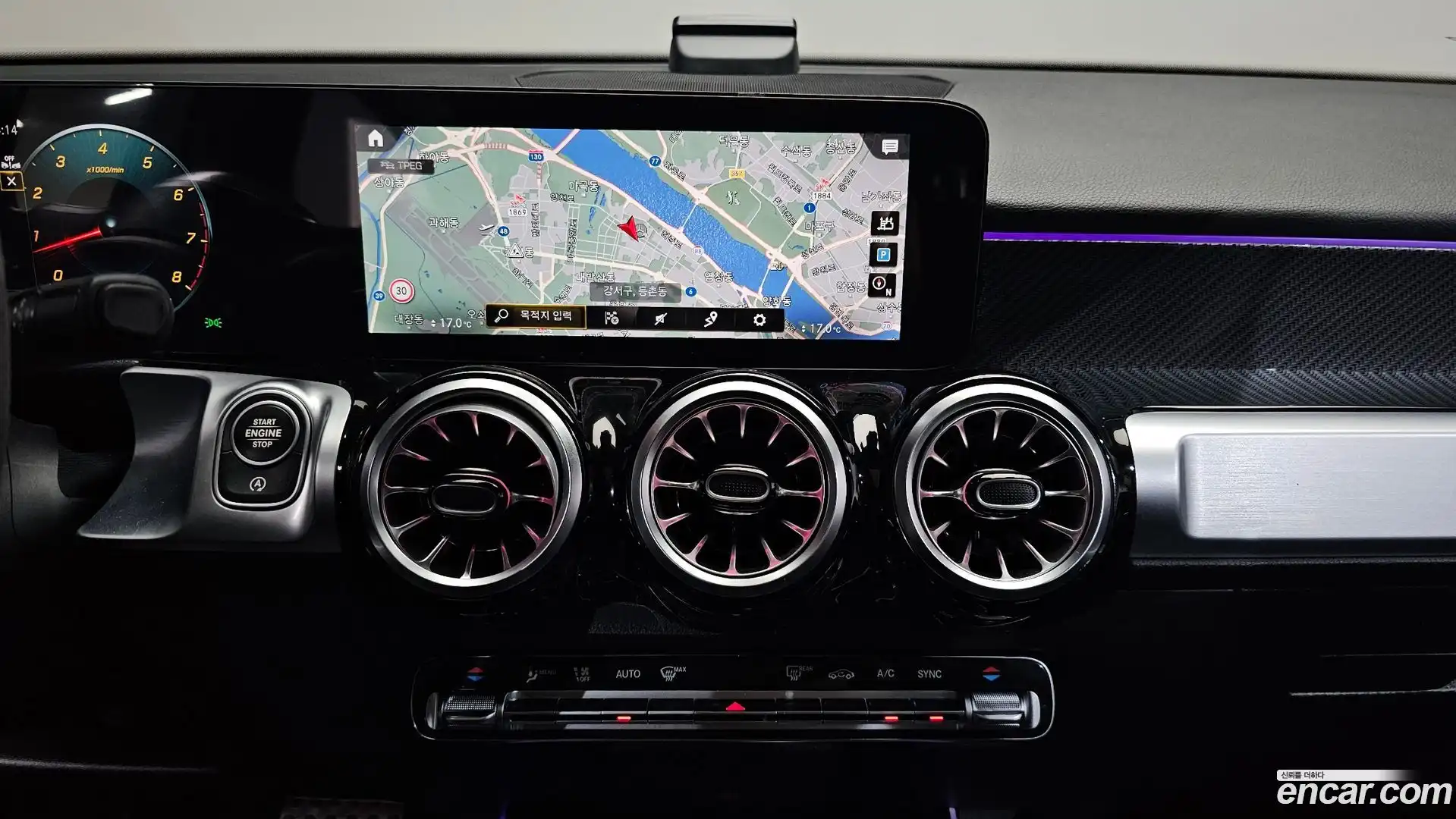 GLB-Class Mercedes-Benz 2022.6-OPTION-017