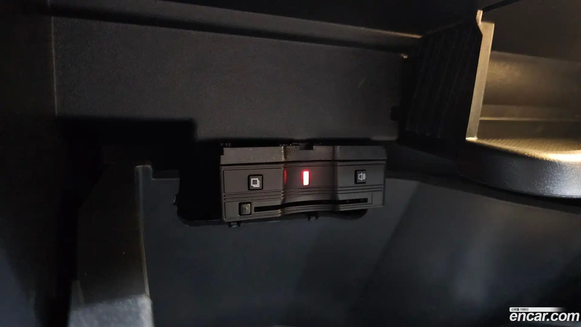 GLB-Class Mercedes-Benz 2022.6-OPTION-045