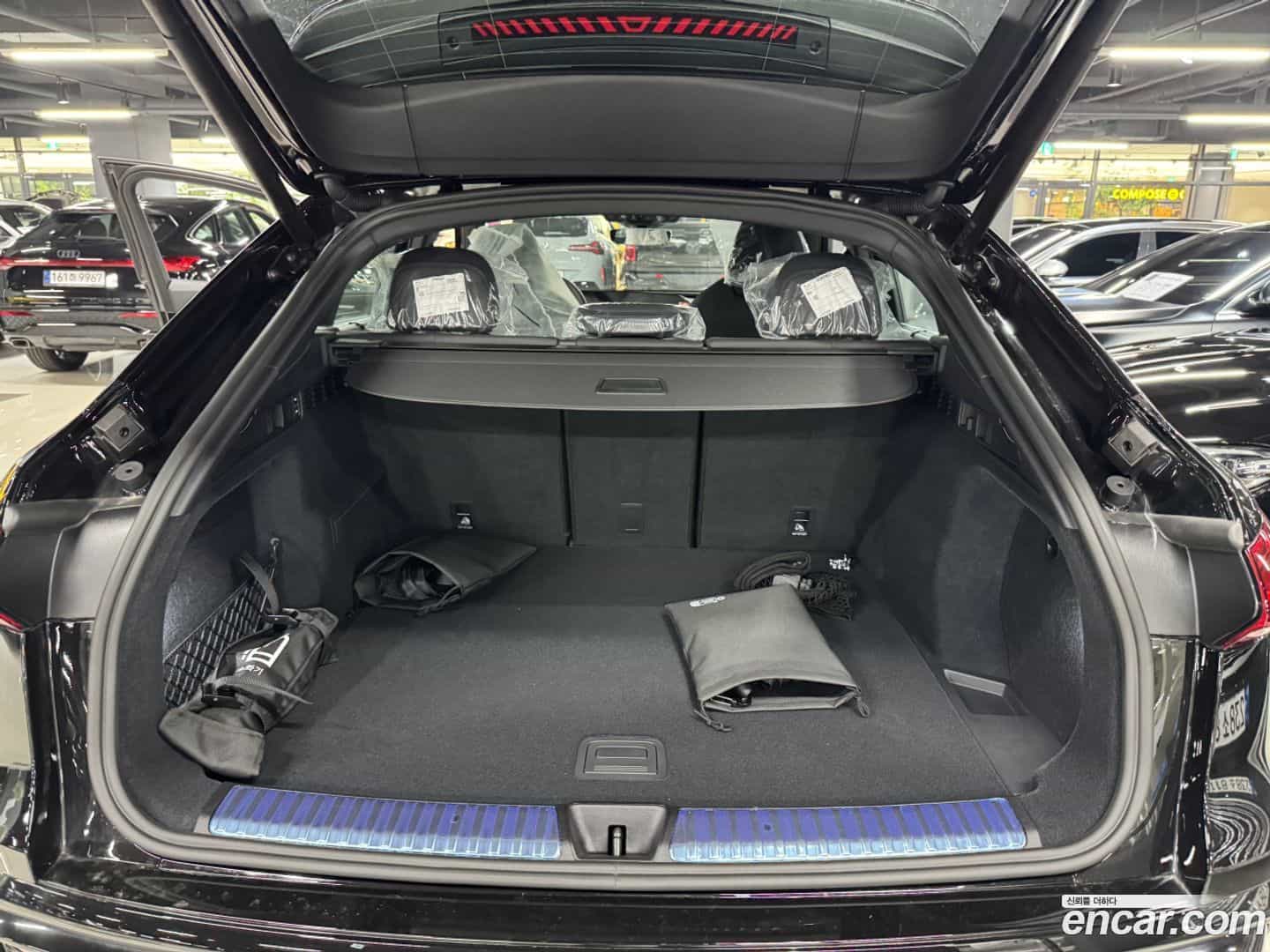 Q5 Audi 2025.11-OPTION-019