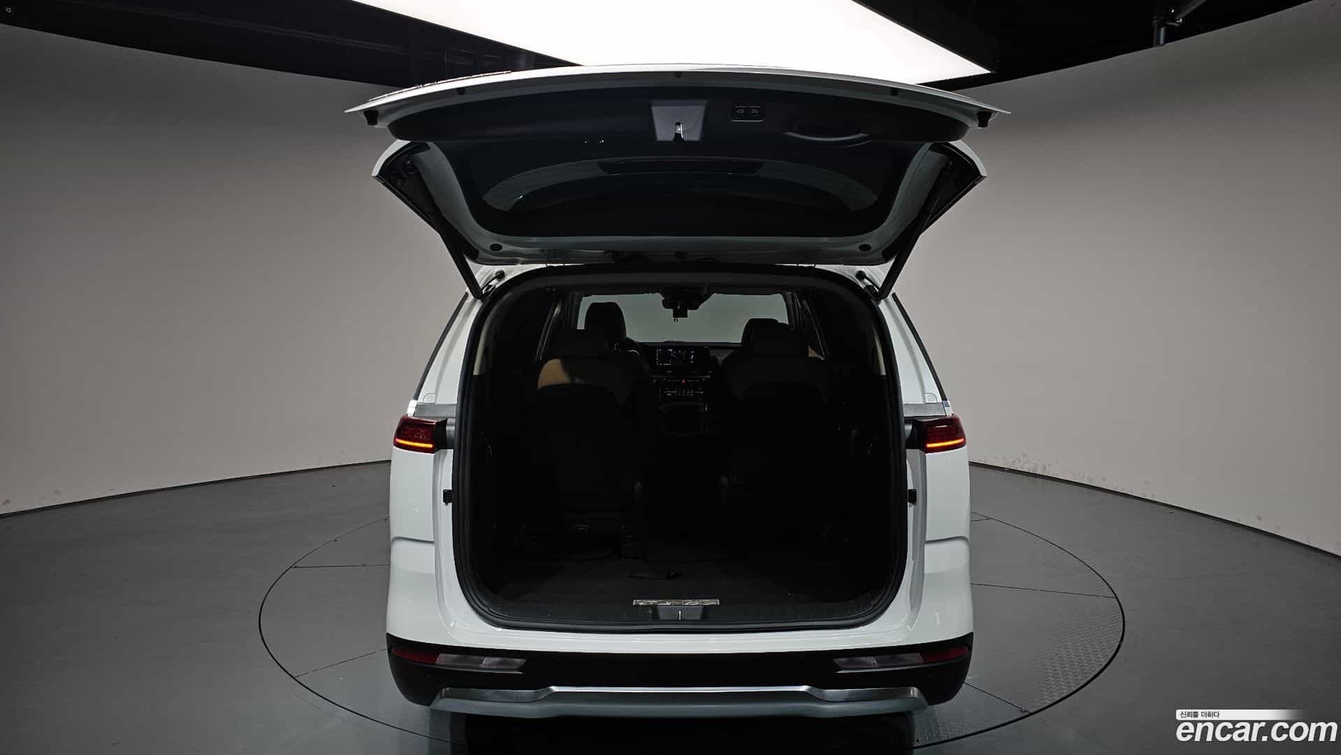 Canival Kia 2020.9-OPTION-024