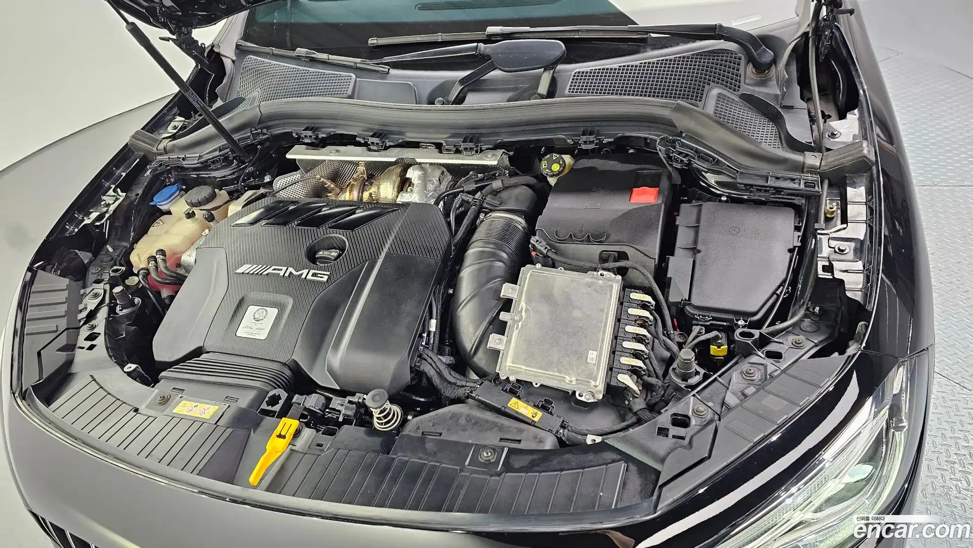 GLA-Class Mercedes-Benz 2023.1-OUTER-006