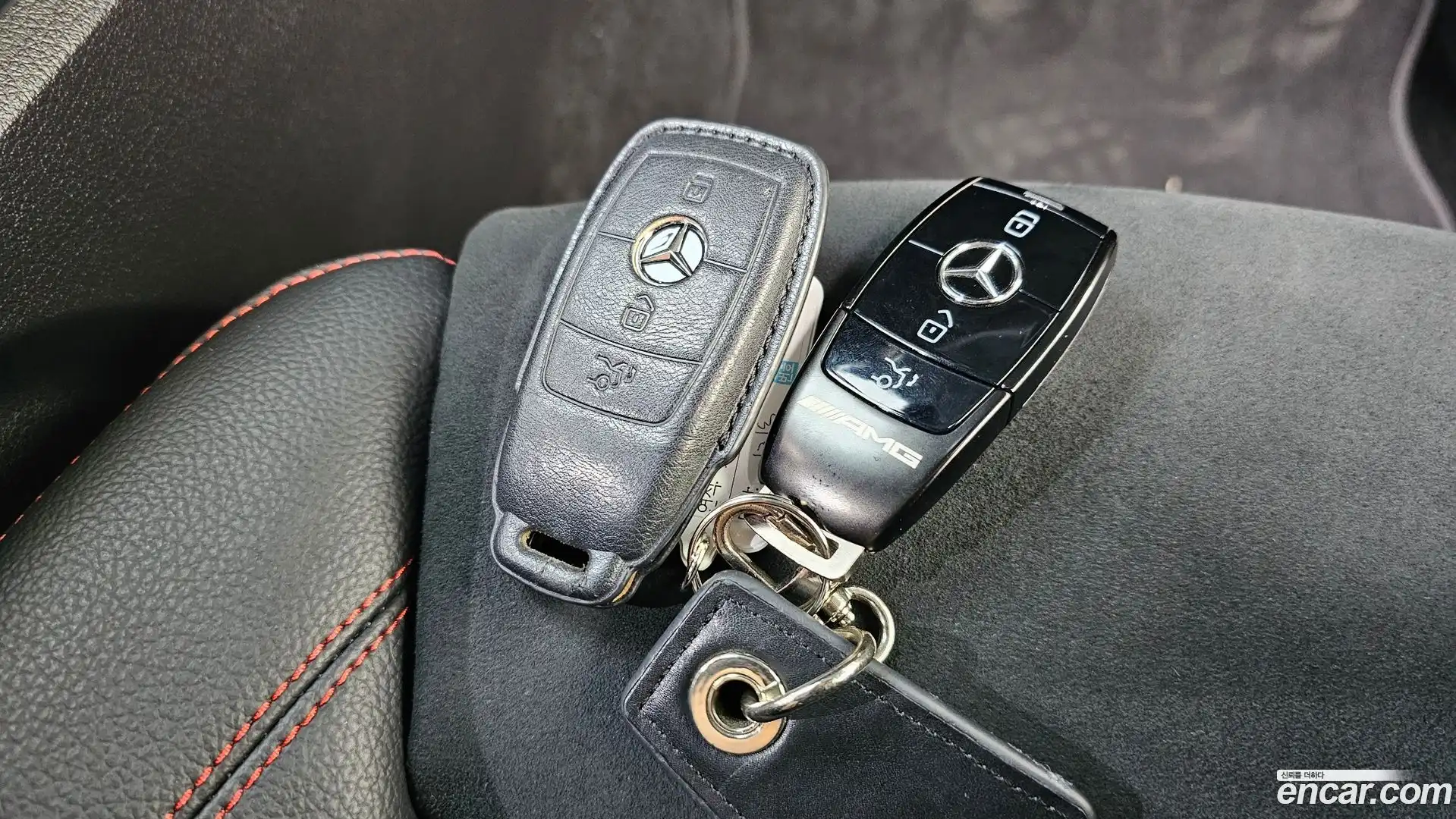 GLA-Class Mercedes-Benz 2023.1-OPTION-043