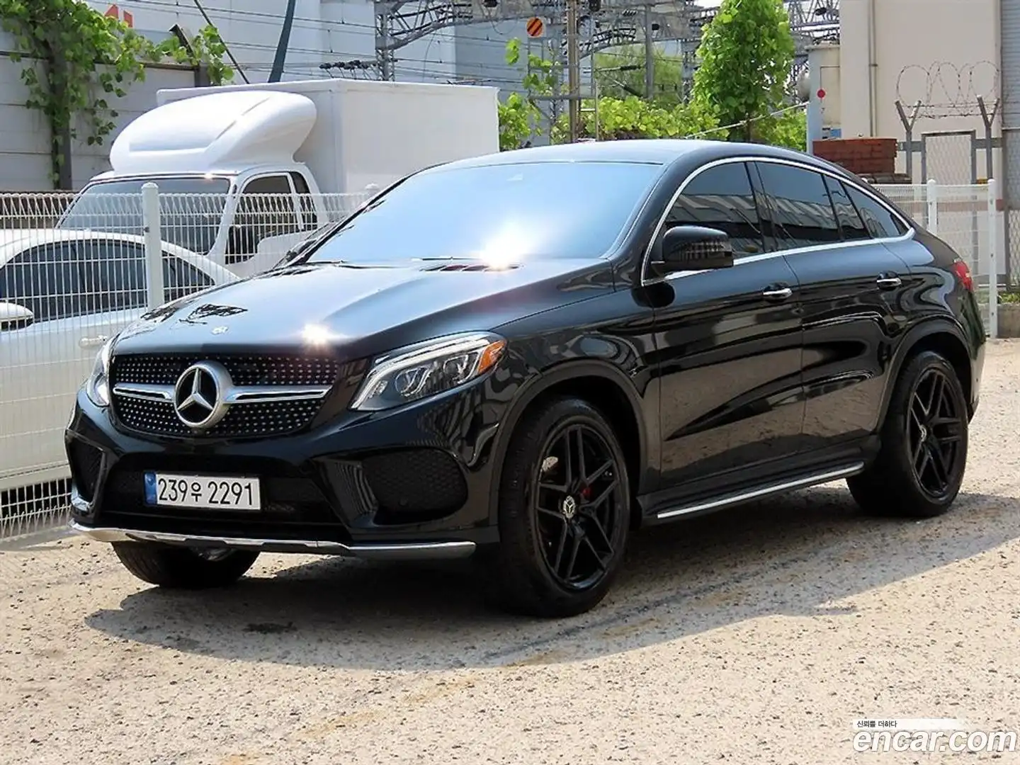 GLE-Class Mercedes-Benz 2018.5-OUTER-002