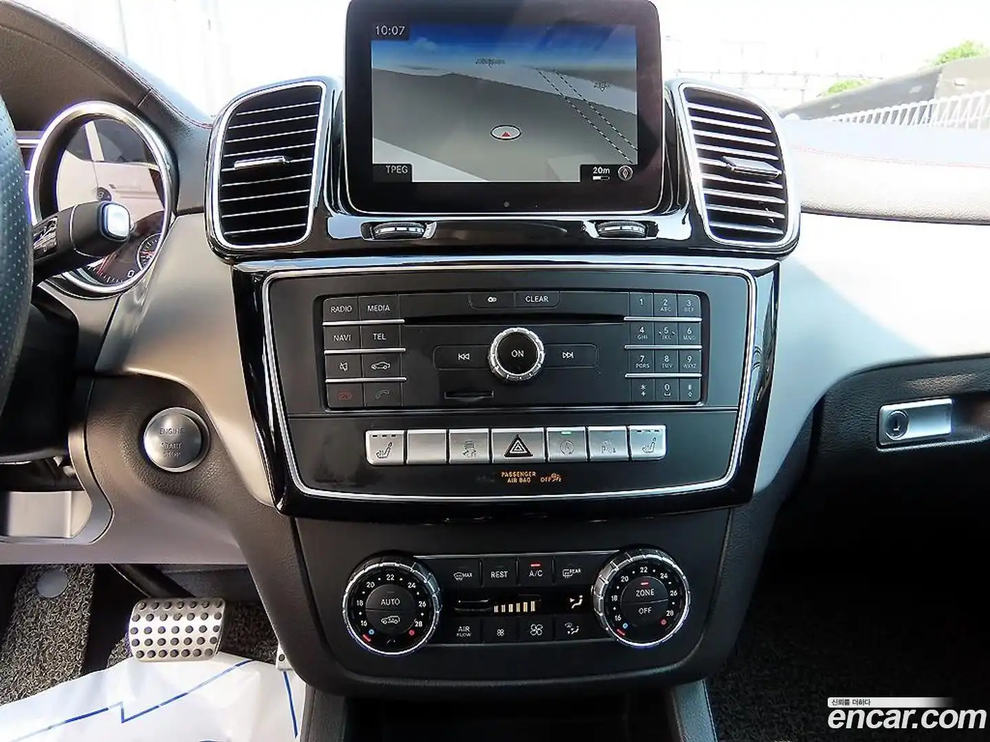 GLE-Class Mercedes-Benz 2018.5-OPTION-017