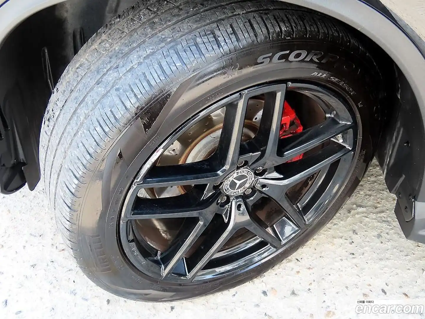 GLE-Class Mercedes-Benz 2018.5-OPTION-024