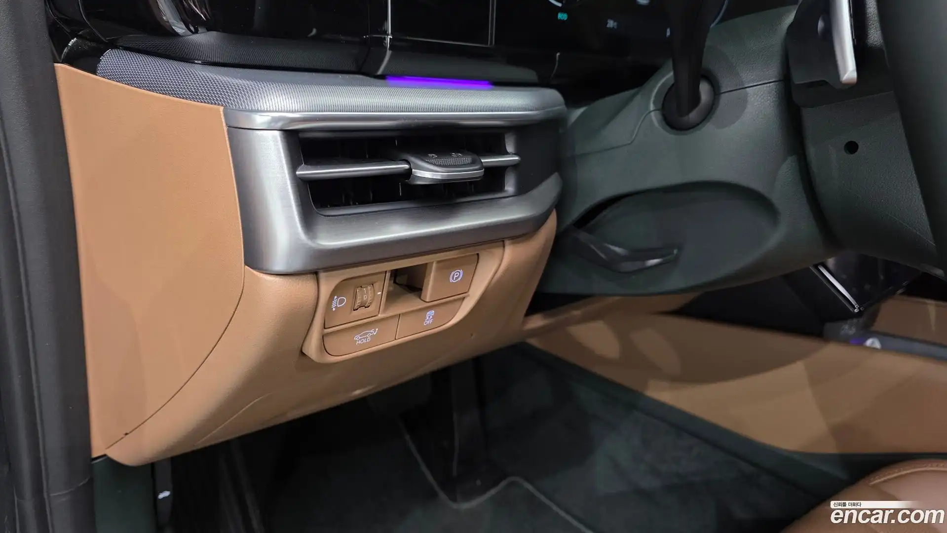 Grandeur Hyundai 2023.1-OPTION-048