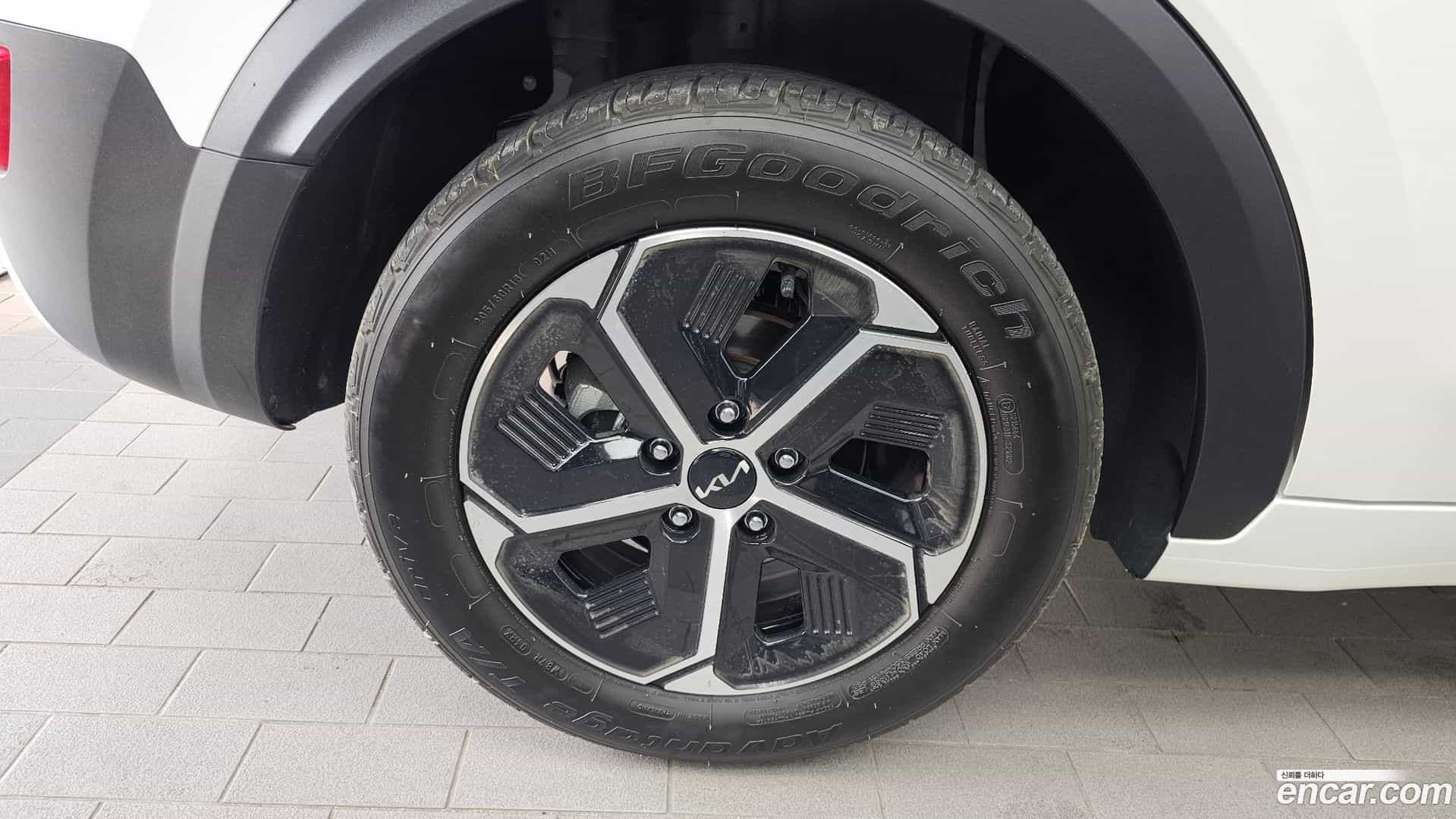 Niro Kia 2024.8-OUTER-005