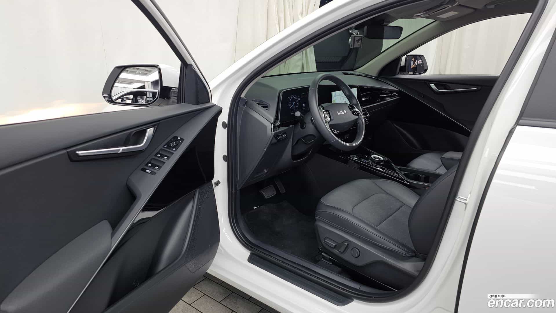 Niro Kia 2024.8-INNER-010