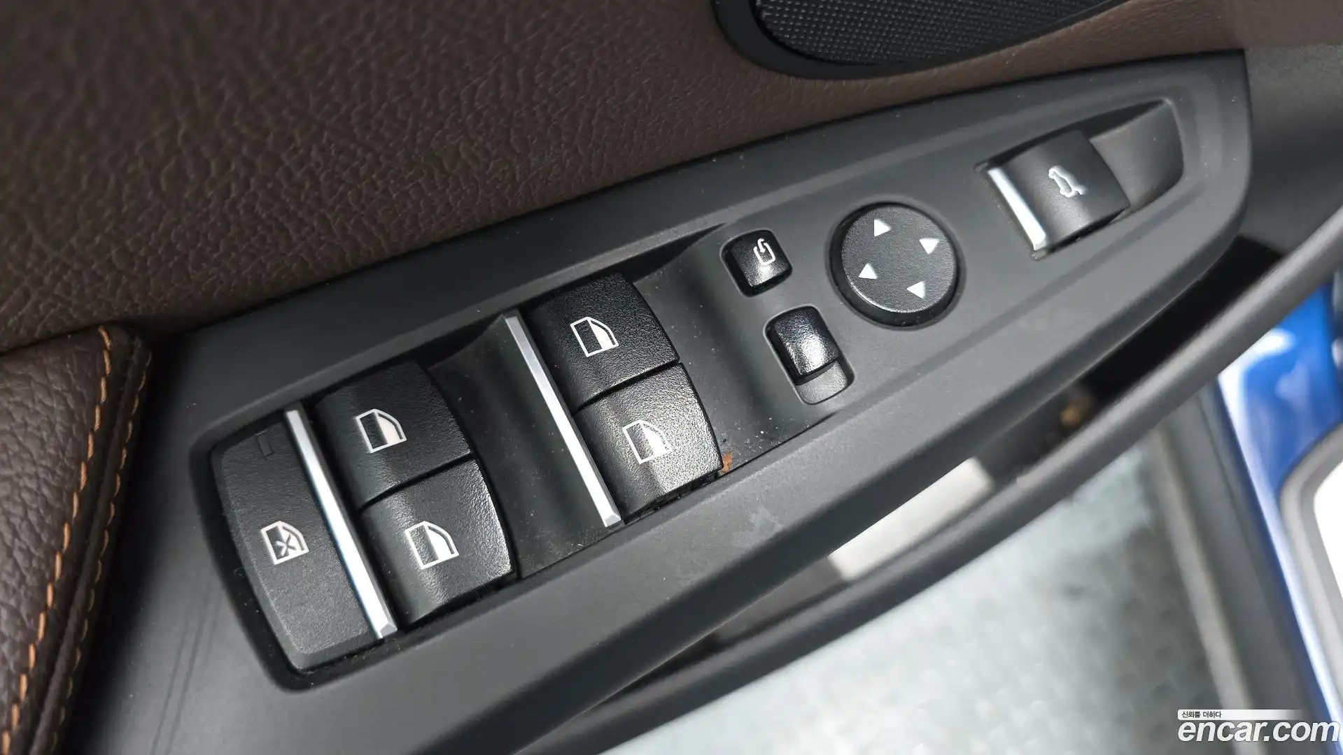 X4 BMW 2017.2-OPTION-018