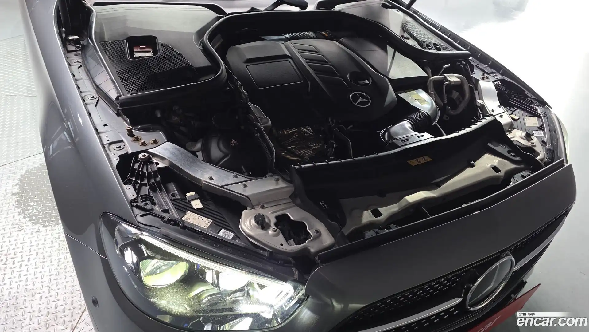 E-Class Mercedes-Benz 2021.7-OUTER-006