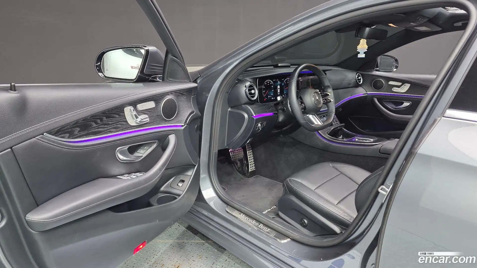 E-Class Mercedes-Benz 2021.7-INNER-010