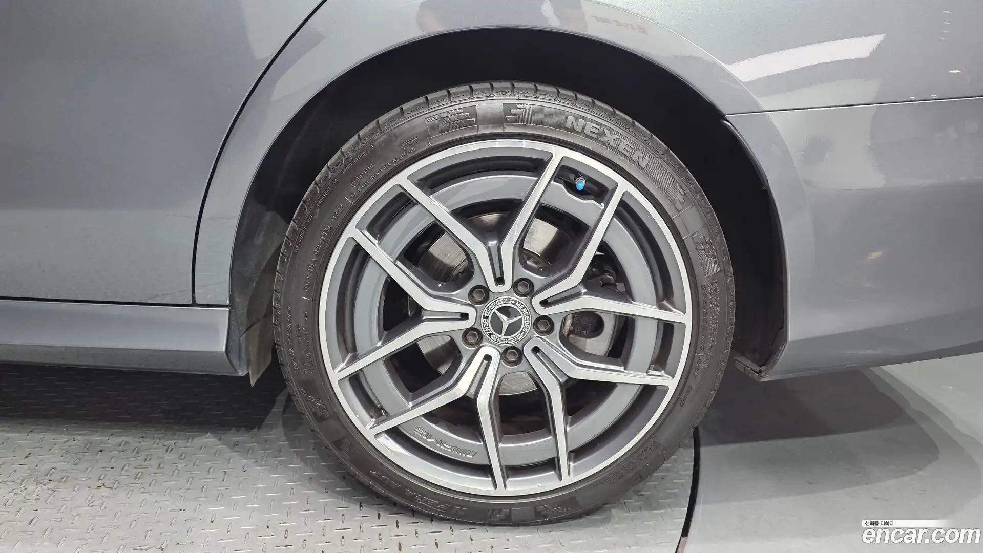 E-Class Mercedes-Benz 2021.7-OUTER-031