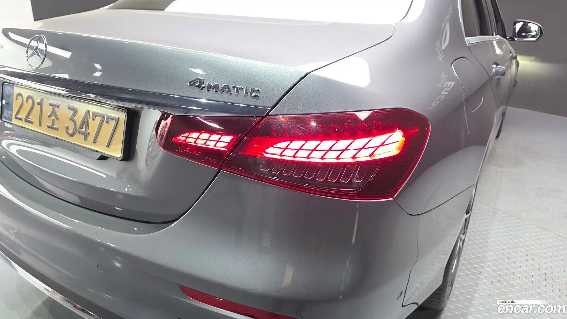 E-Class Mercedes-Benz 2021.7-OUTER-033
