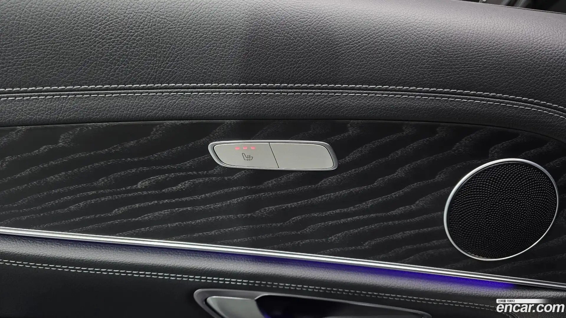 E-Class Mercedes-Benz 2021.7-OPTION-042